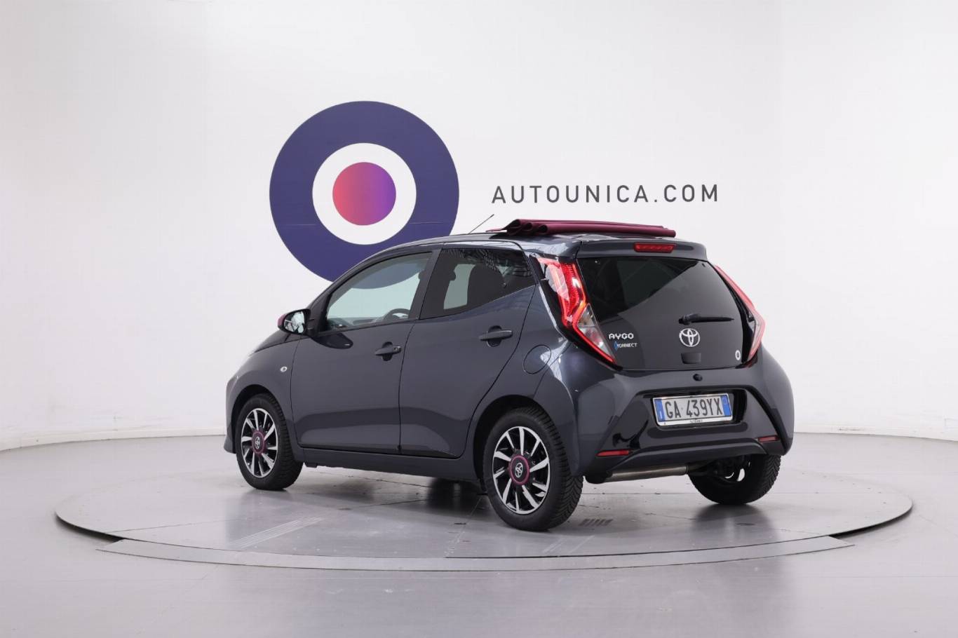 TOYOTA Aygo 16