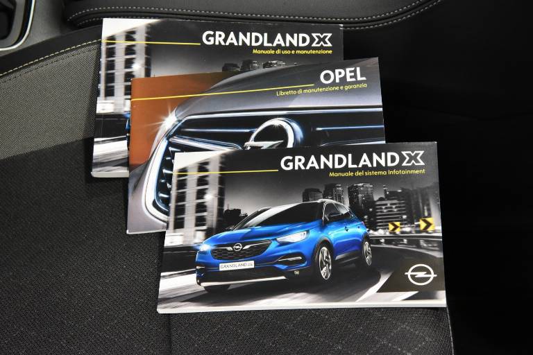 OPEL Grandland X 48