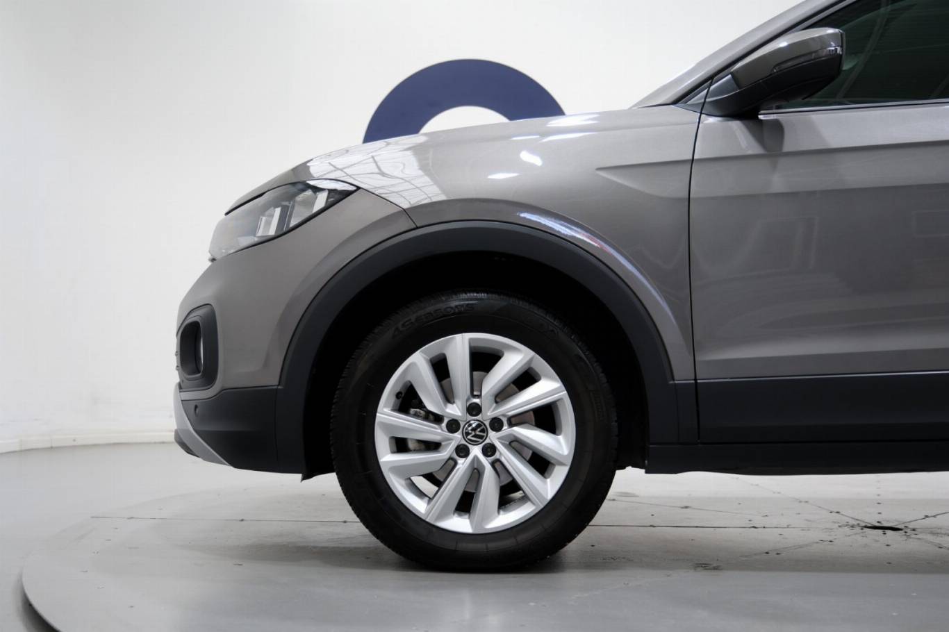 VOLKSWAGEN T-Cross 17
