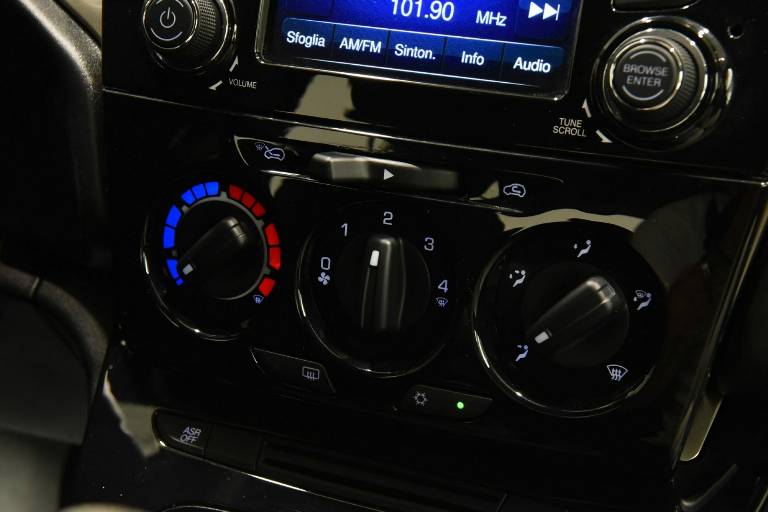 LANCIA Ypsilon 11
