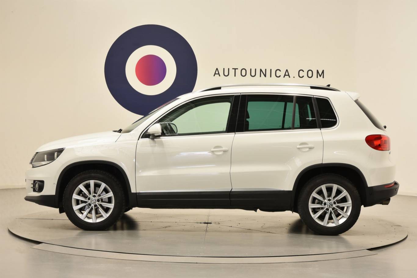 VOLKSWAGEN Tiguan 31