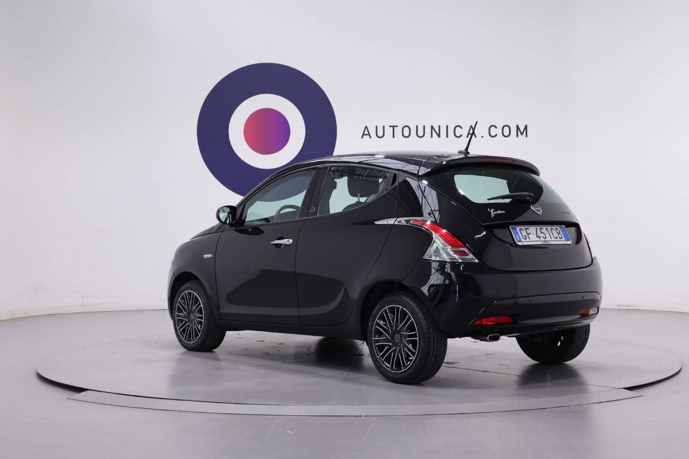 LANCIA Ypsilon 7