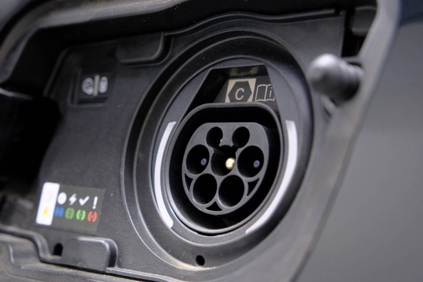 PEUGEOT 3008 55