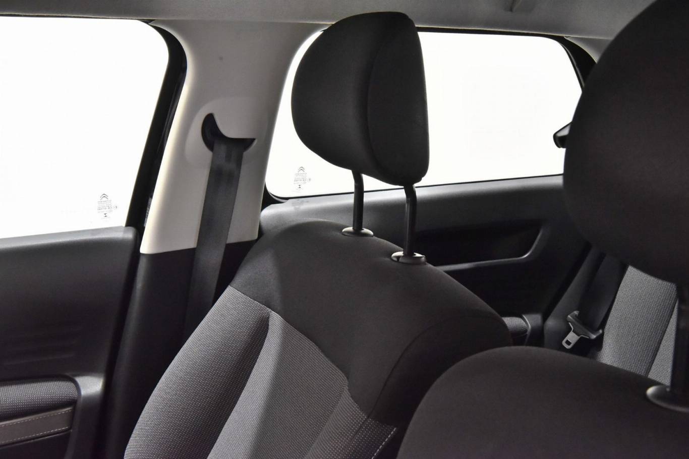 CITROEN C4 Cactus 17