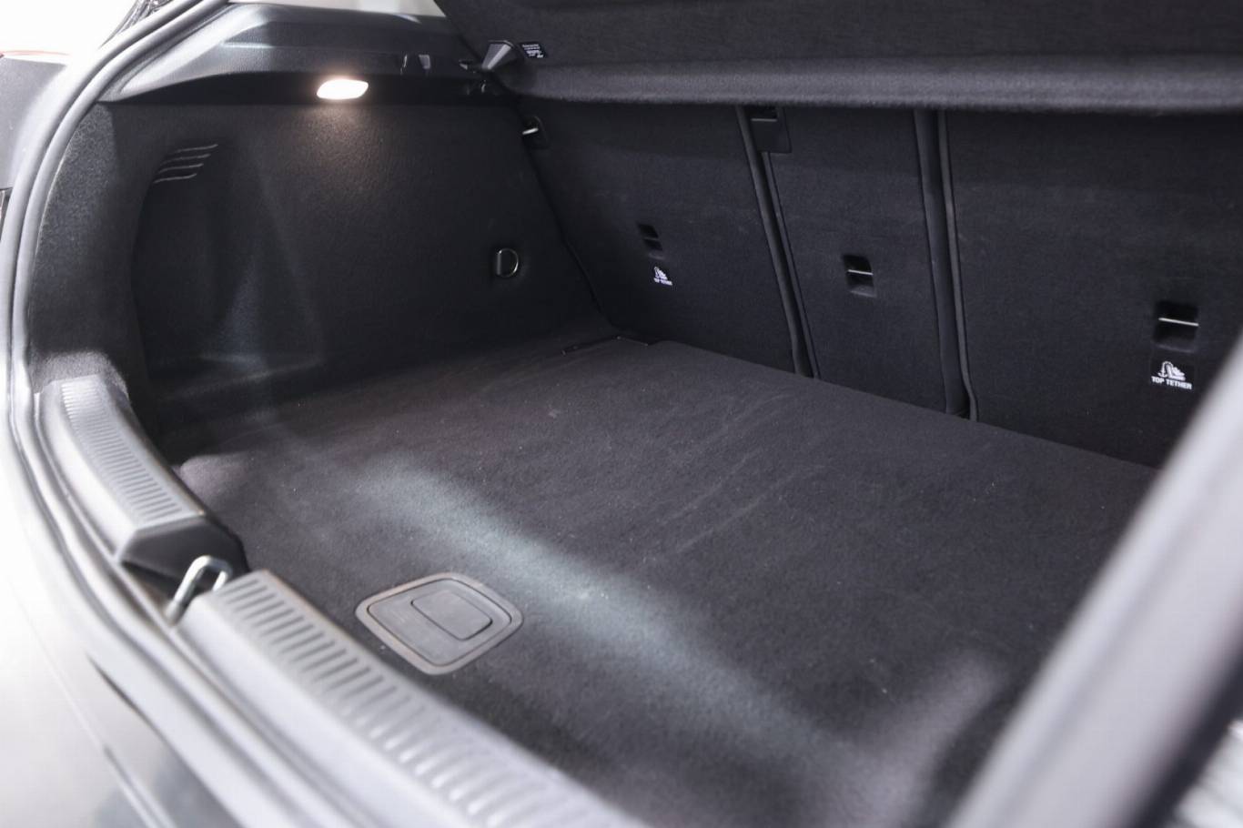 MERCEDES-BENZ A 180 56