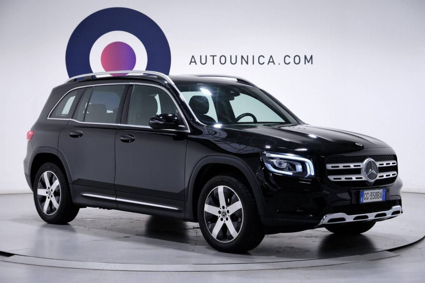 MERCEDES-BENZ GLB 200 3