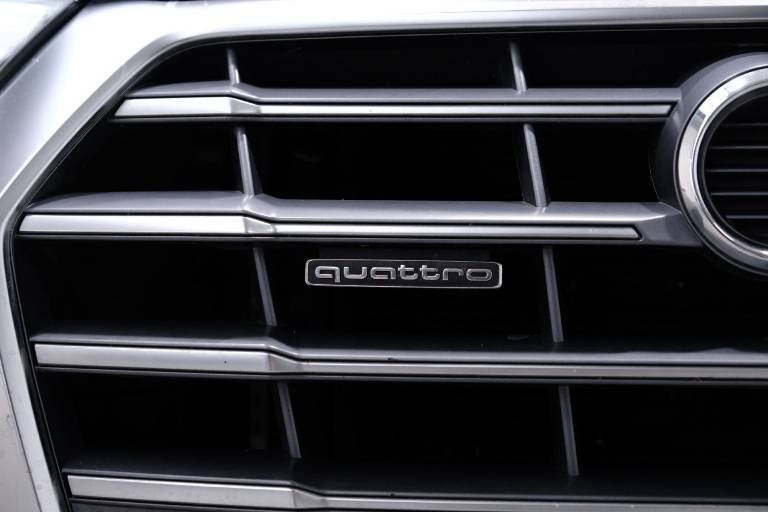 AUDI Q5 53