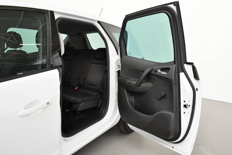 OPEL Meriva 47
