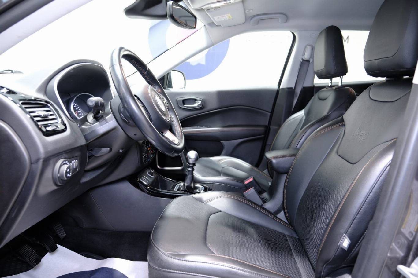 JEEP Compass 18