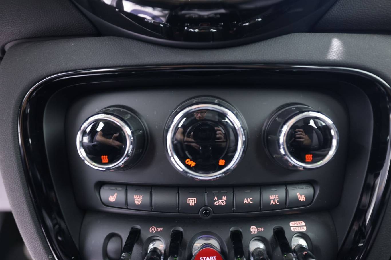 MINI Clubman 28