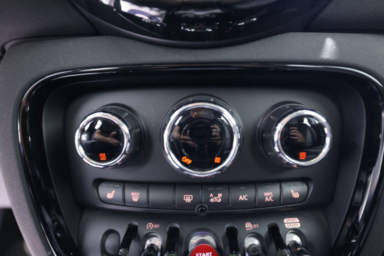 MINI Clubman 28