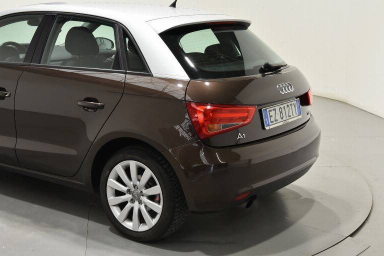 AUDI A1 35