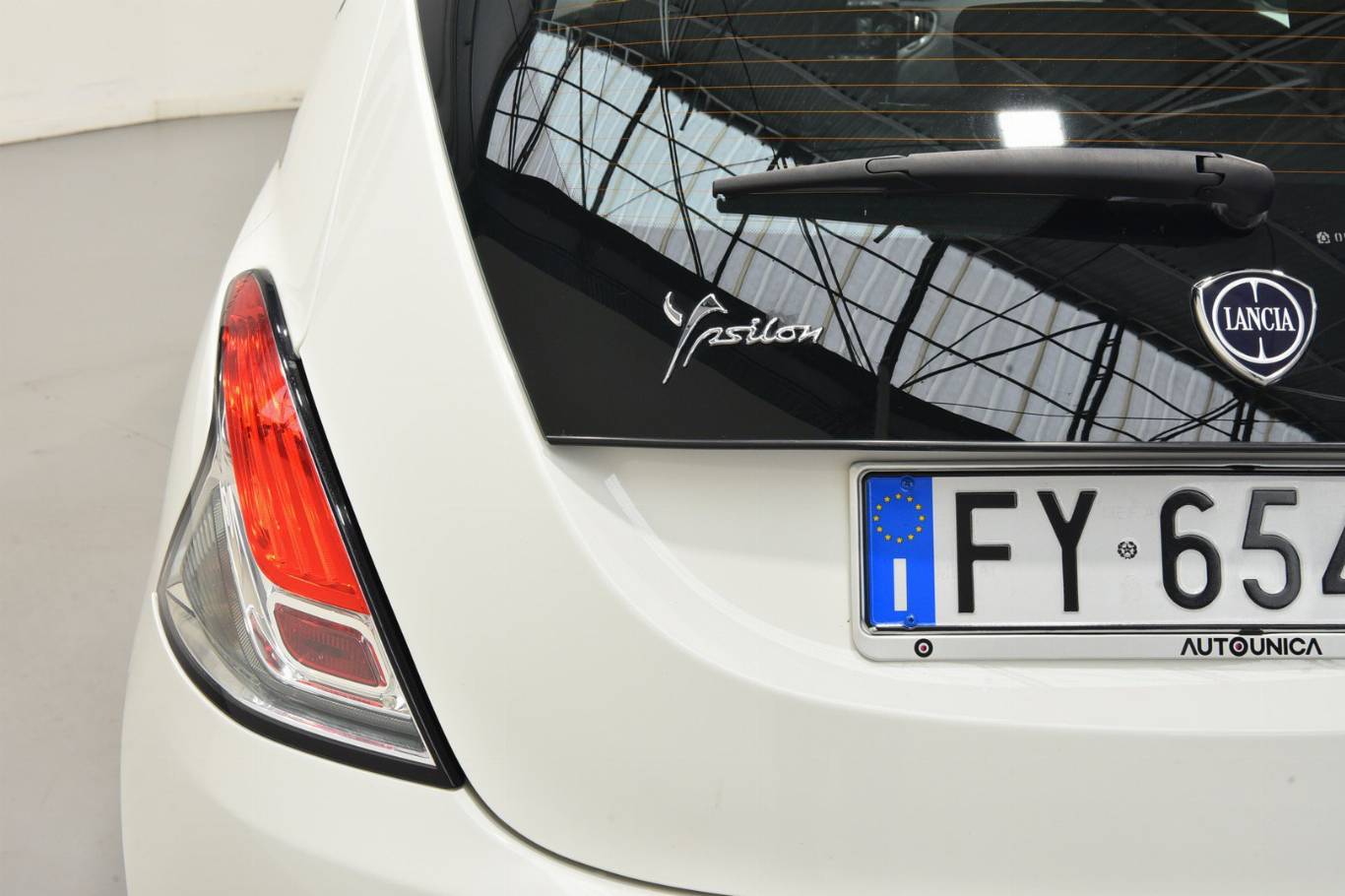 LANCIA Ypsilon 33