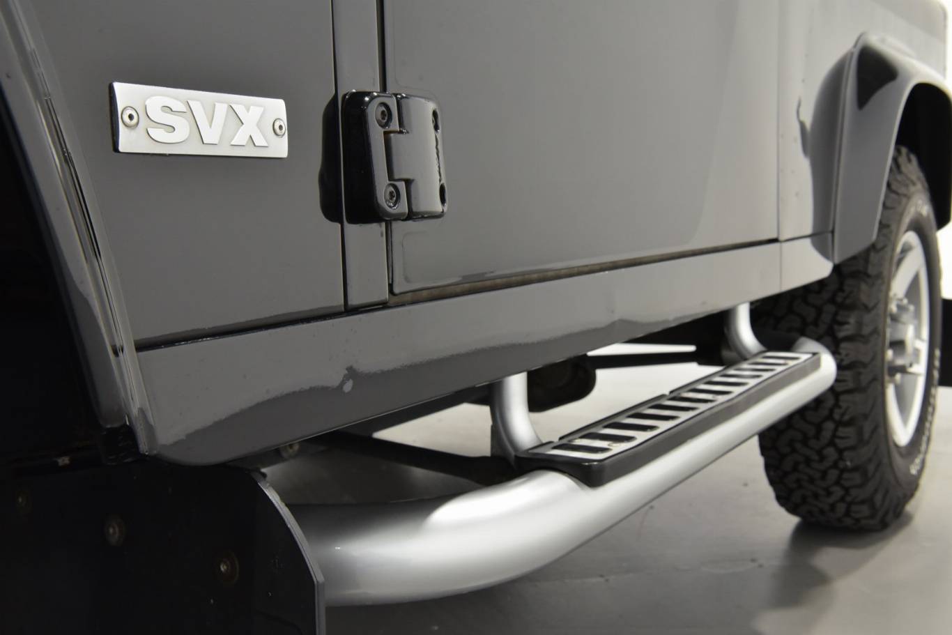 LAND ROVER Defender 72