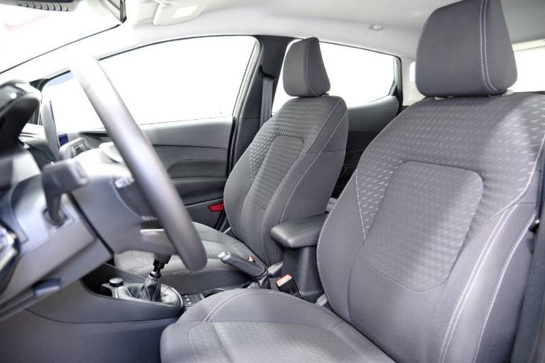 FORD Fiesta 6