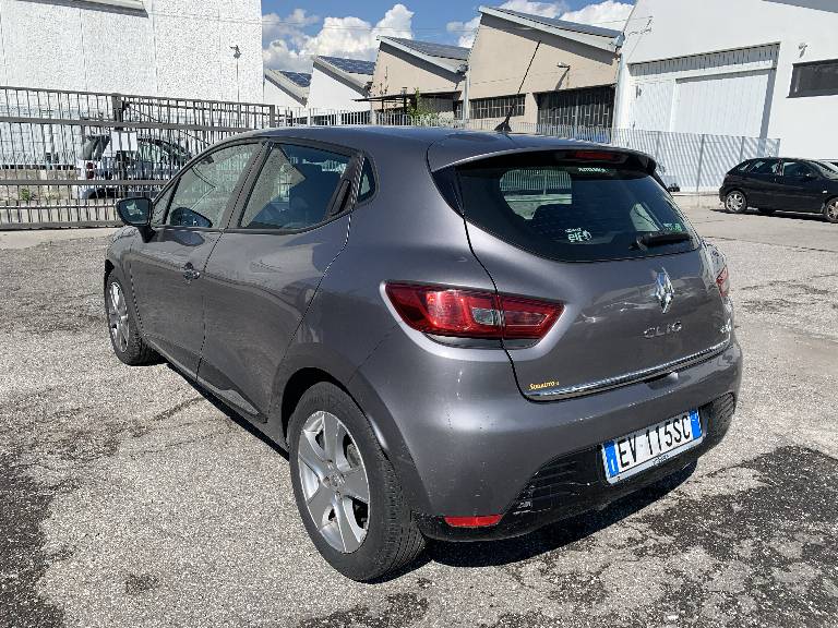RENAULT Clio 4ª serie 6