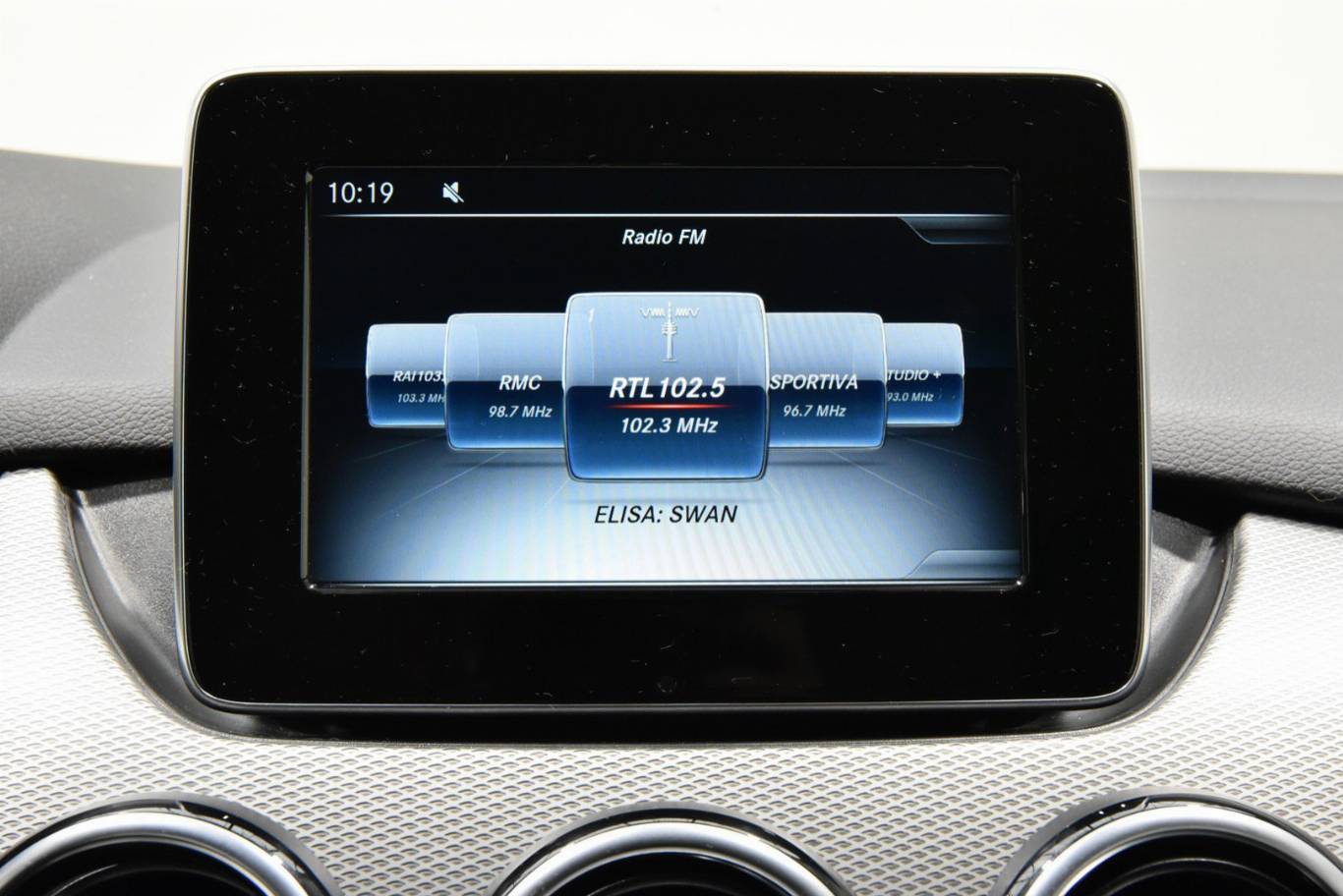 MERCEDES-BENZ B 180 12