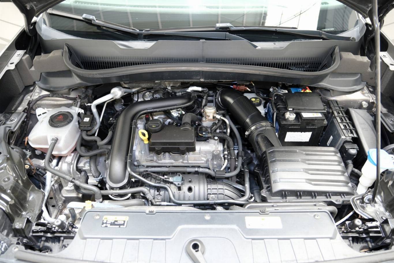 VOLKSWAGEN T-Cross 53