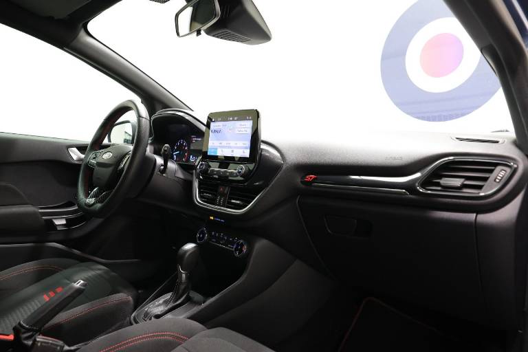 FORD Fiesta 44
