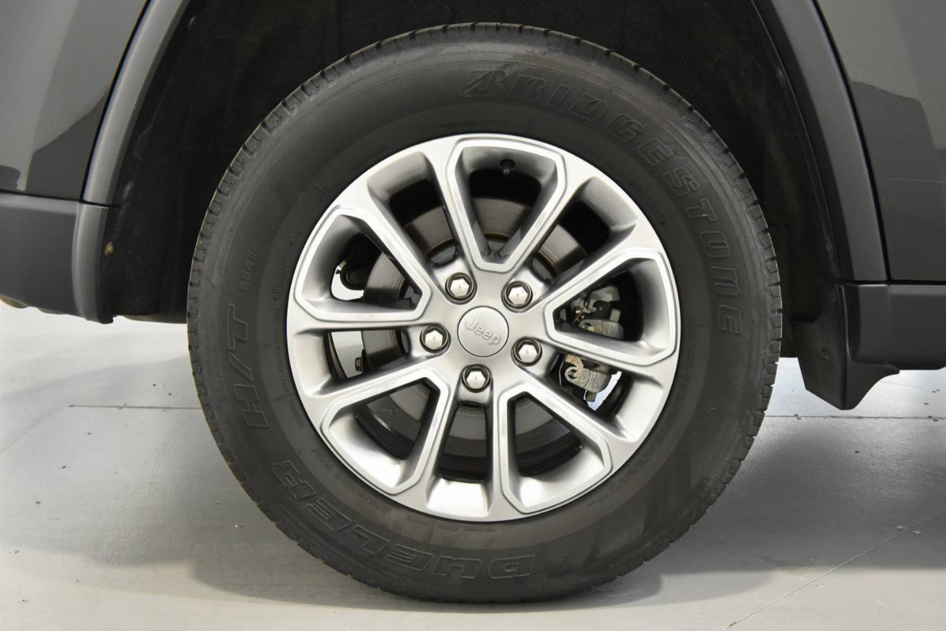 JEEP Grand Cherokee 35