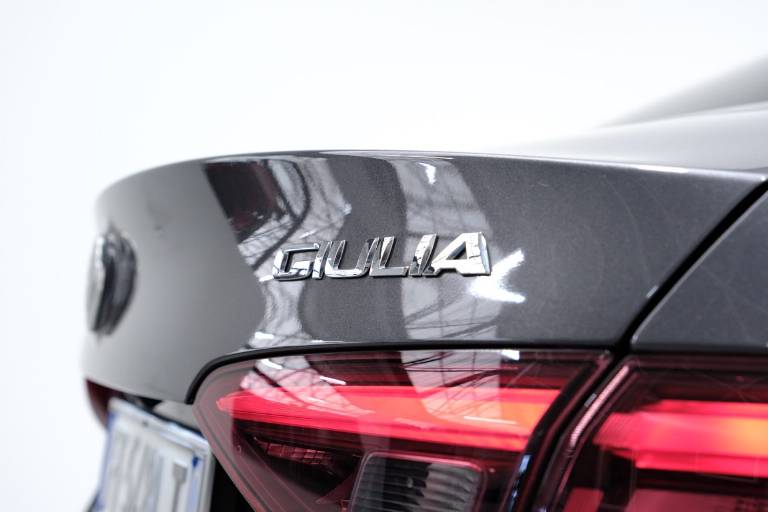 ALFA ROMEO Giulia 54
