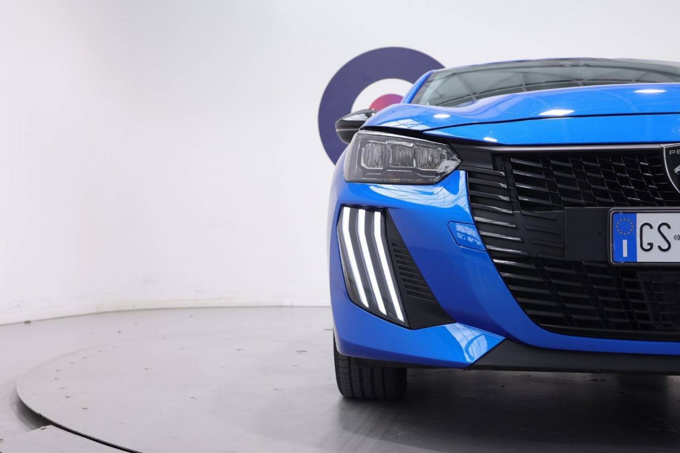 PEUGEOT 208 39