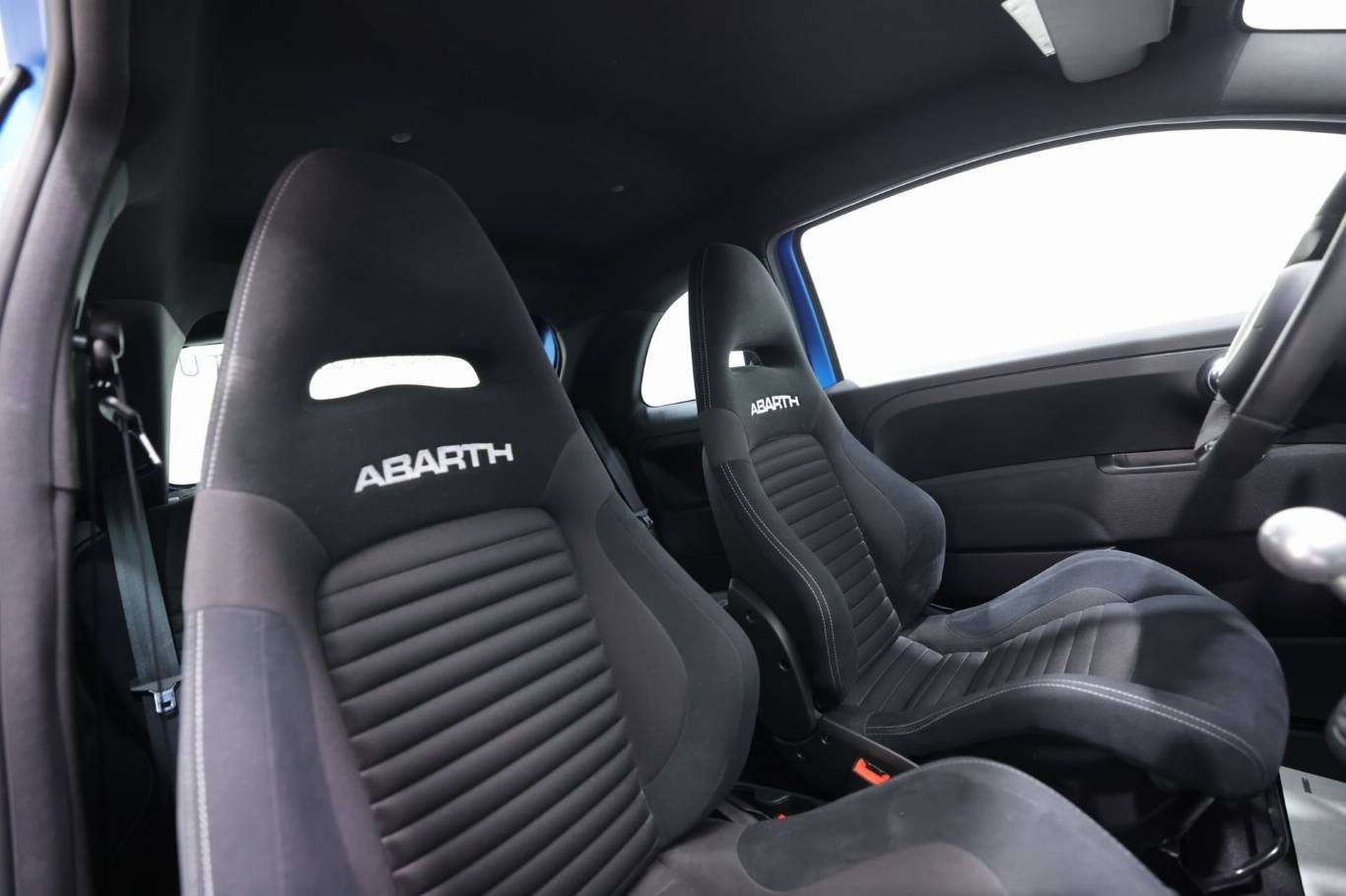 ABARTH 595 47