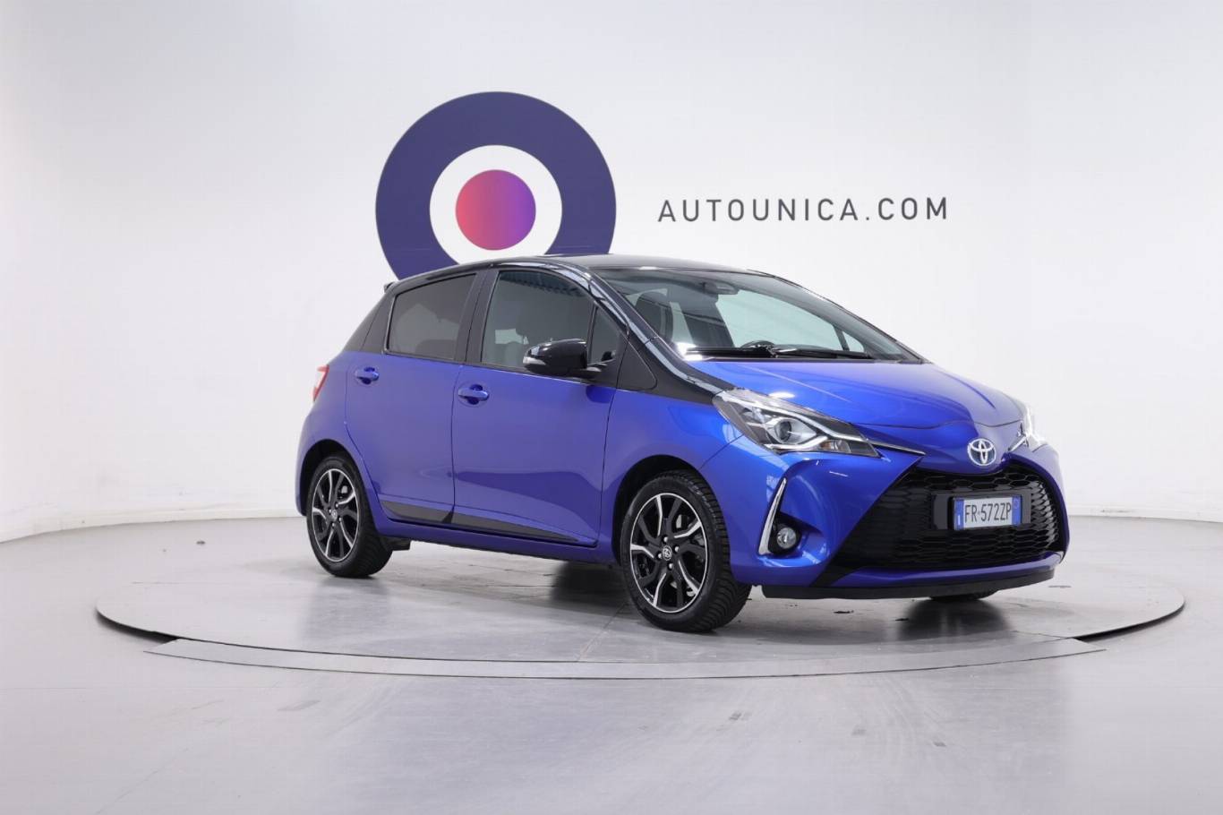 TOYOTA Yaris 3