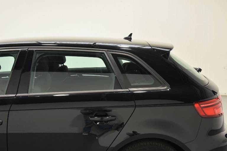 AUDI A3 54