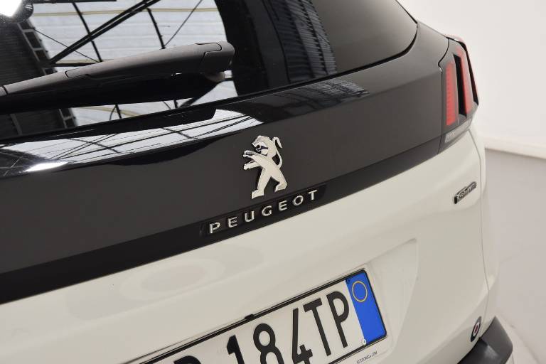 PEUGEOT 3008 47