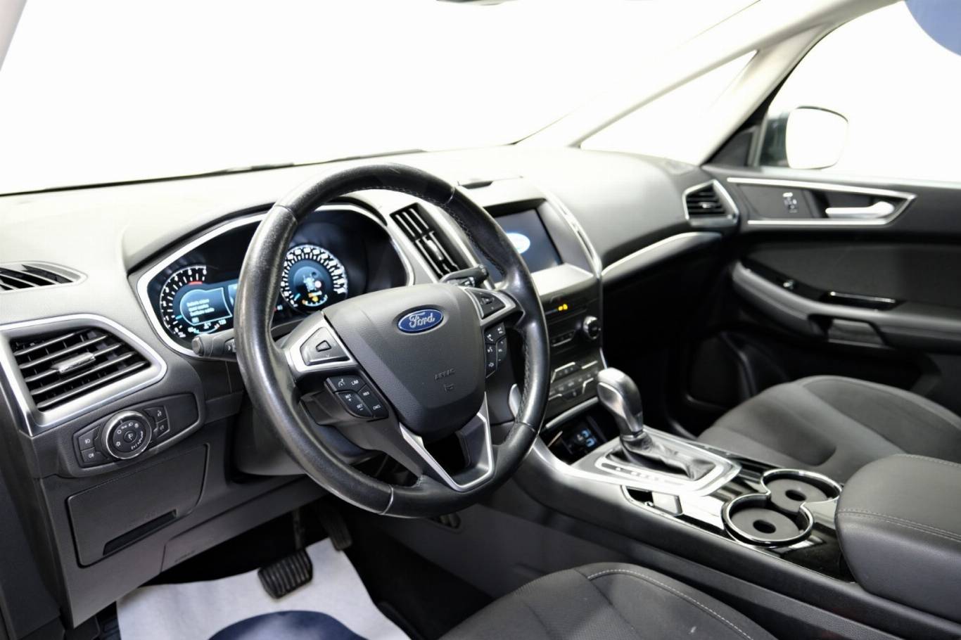 FORD S-Max 5