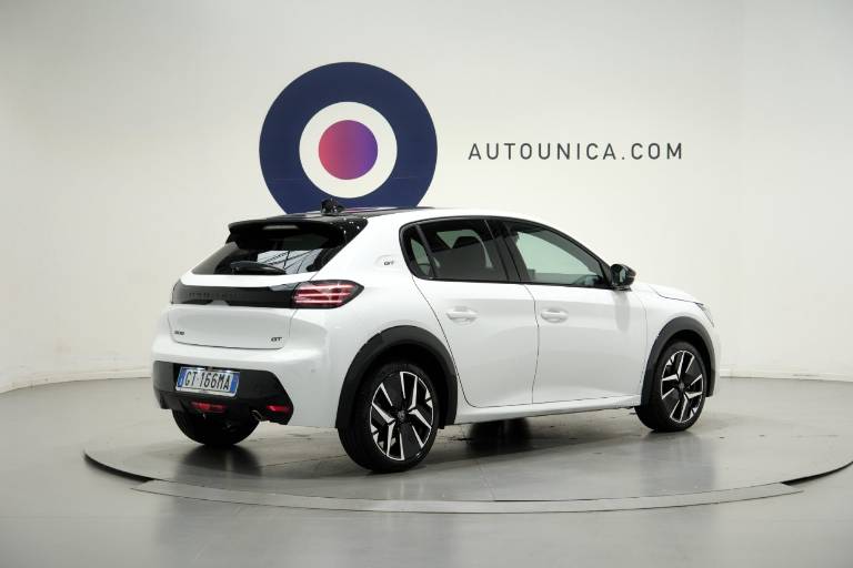 PEUGEOT 208 15