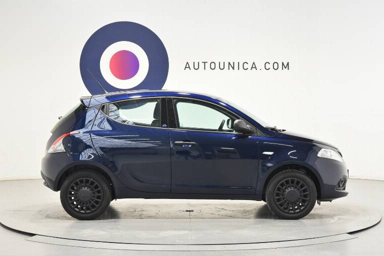 LANCIA Ypsilon 31