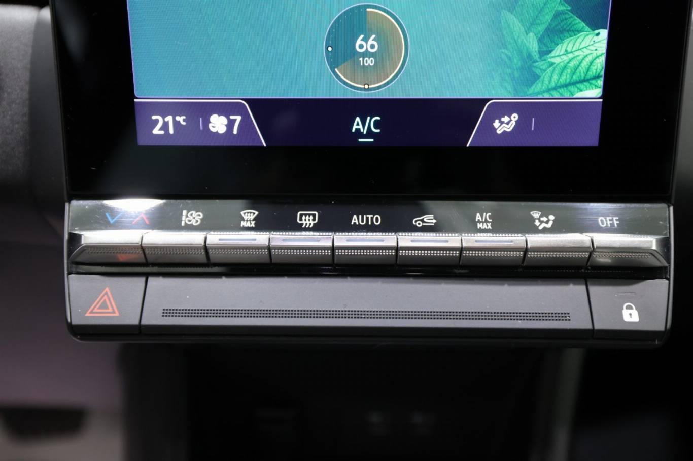 RENAULT Captur 28
