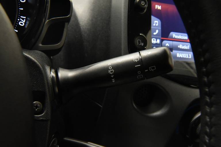 TOYOTA Aygo 27