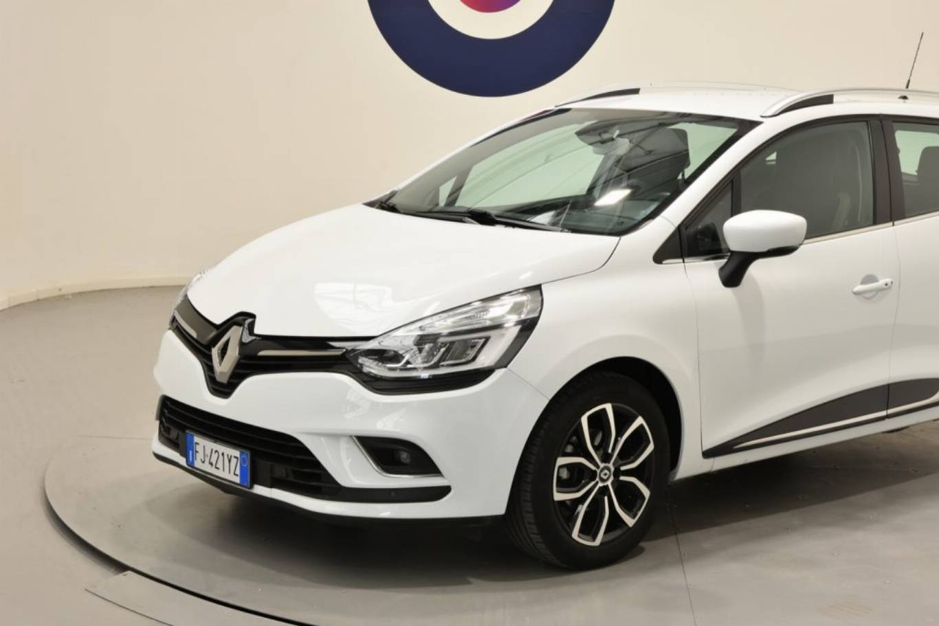 RENAULT Clio 32