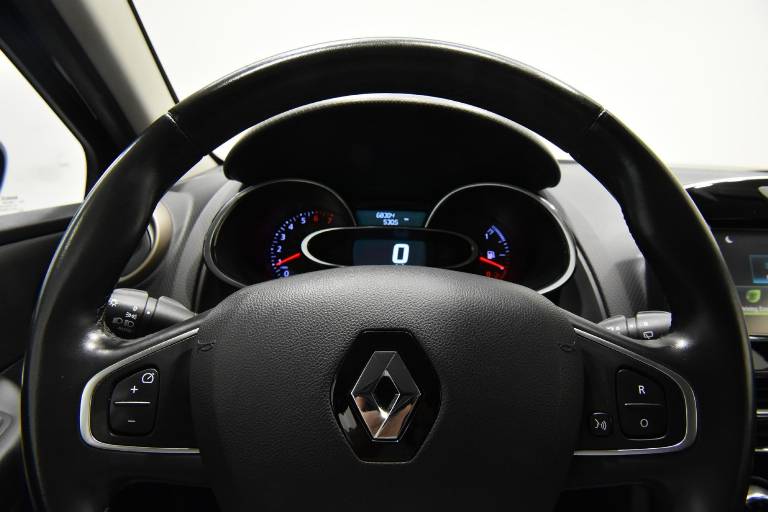 RENAULT Clio 9