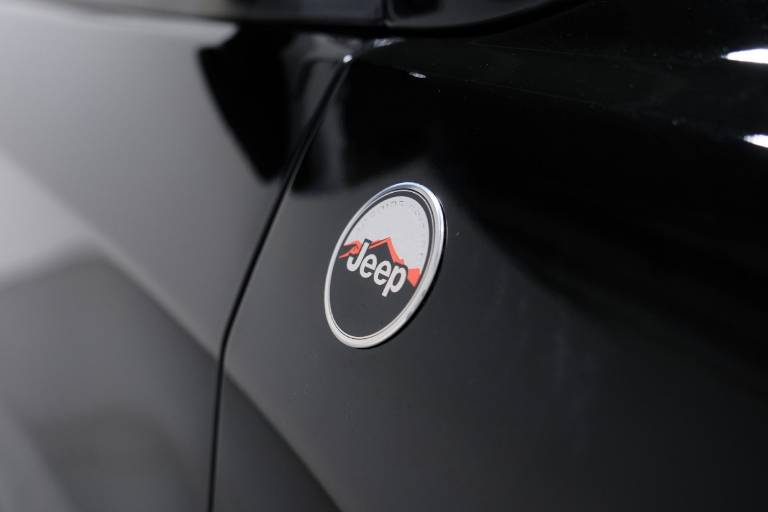 JEEP Compass 51