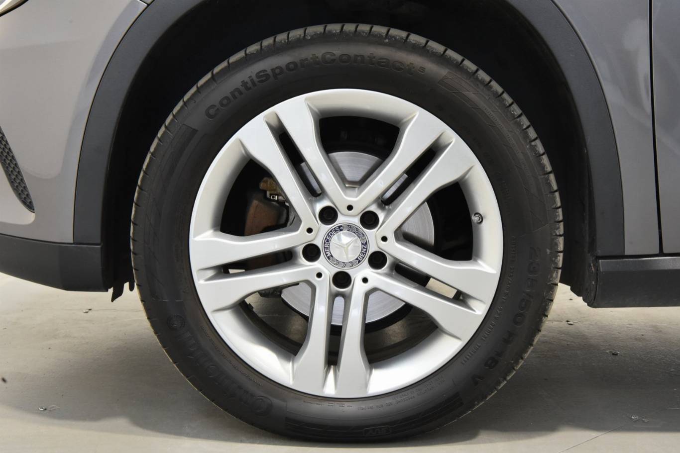 MERCEDES-BENZ GLA 200 33