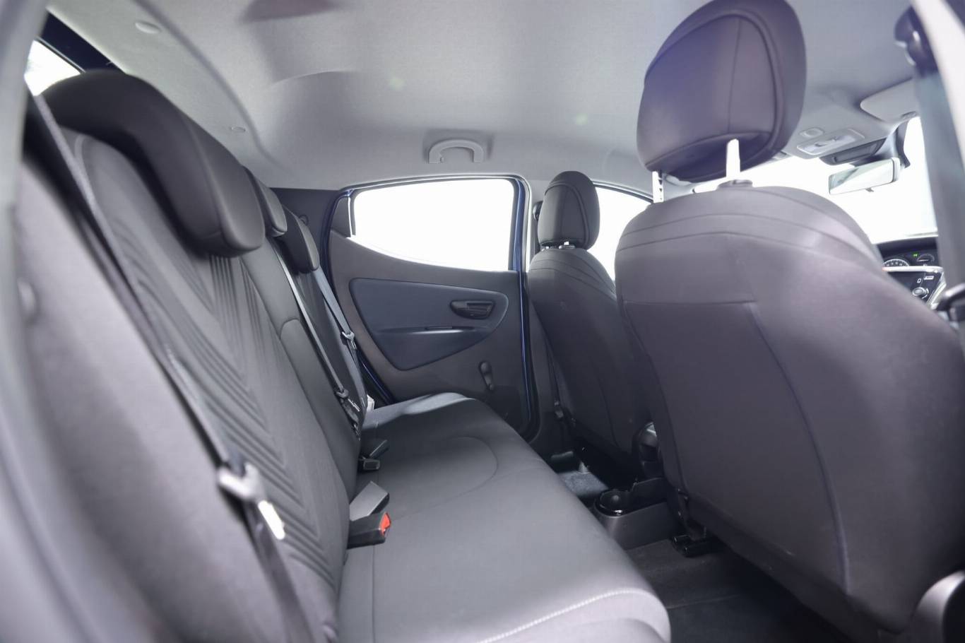 LANCIA Ypsilon 42