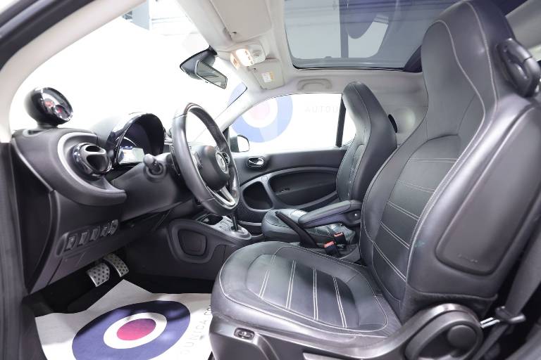 SMART ForTwo 13