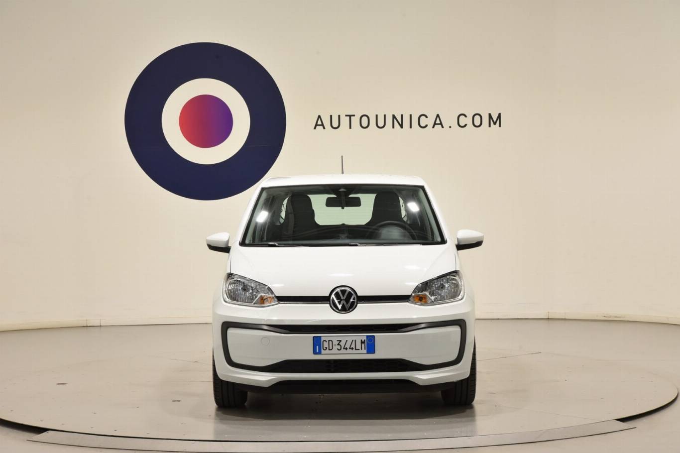 VOLKSWAGEN Up! 5