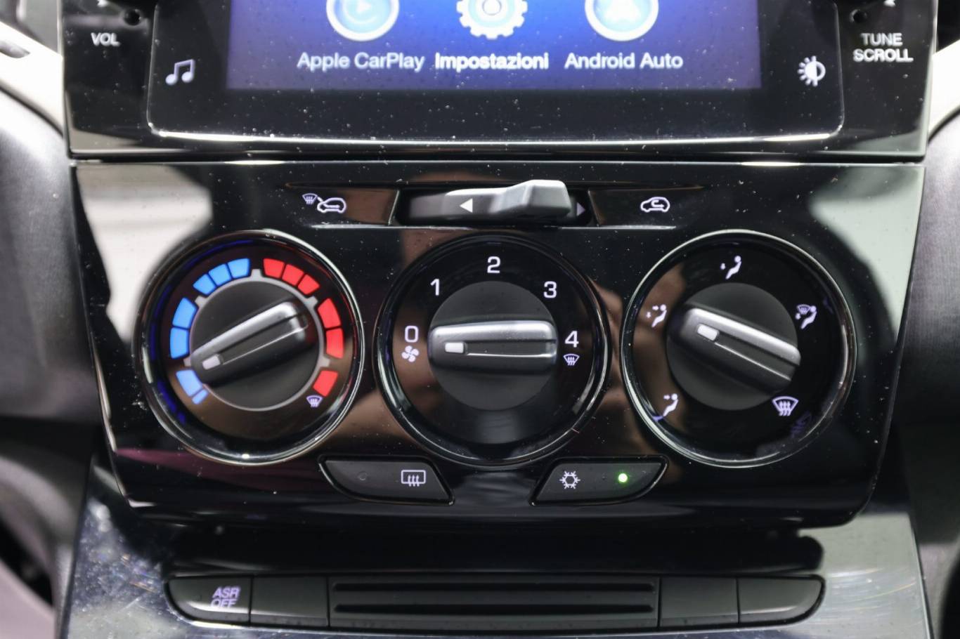 LANCIA Ypsilon 25