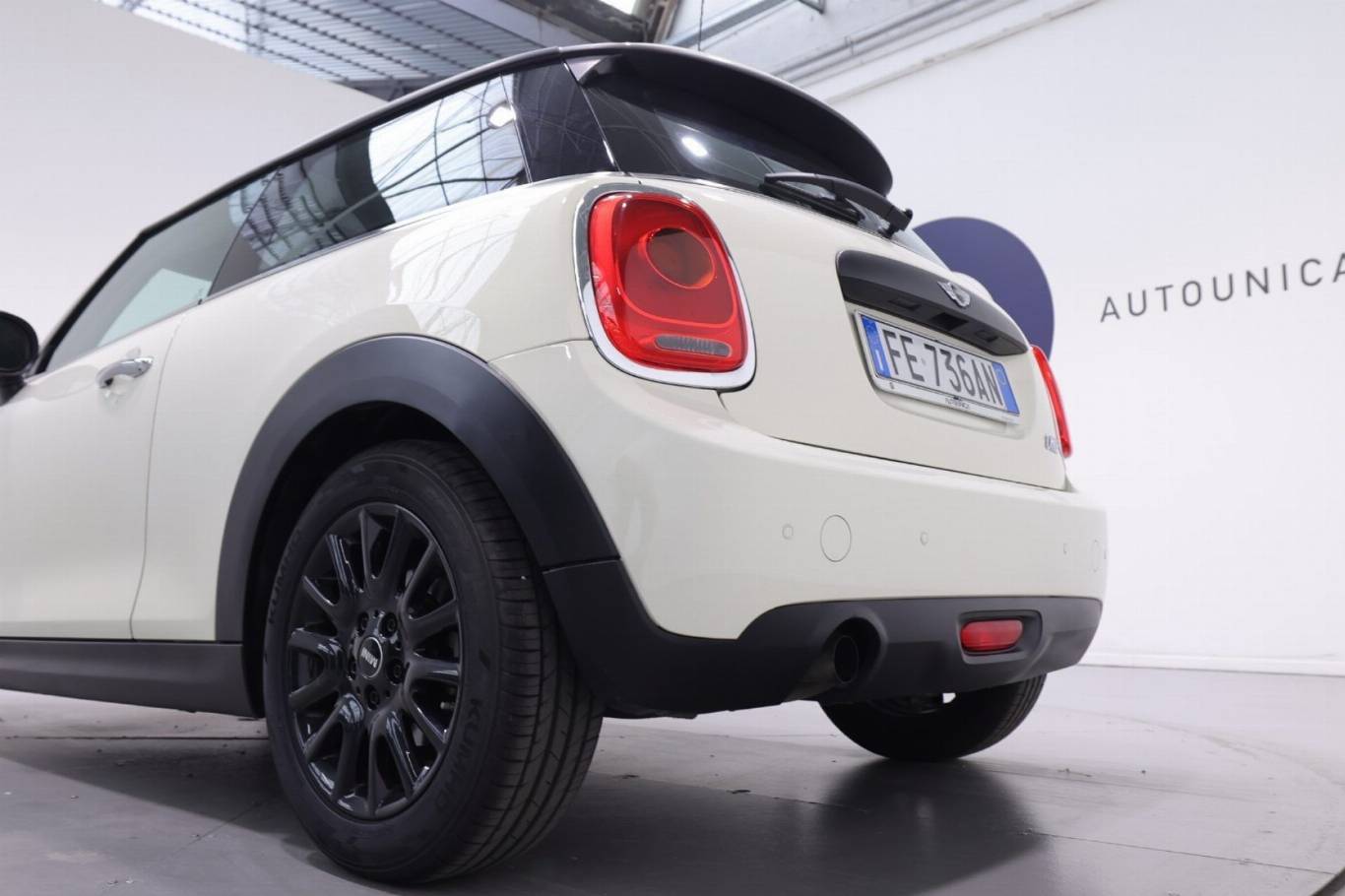 MINI One 34