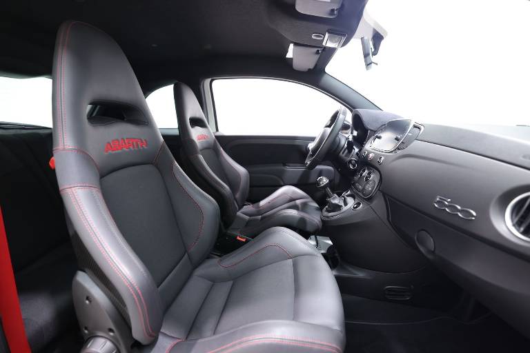 ABARTH 595 49