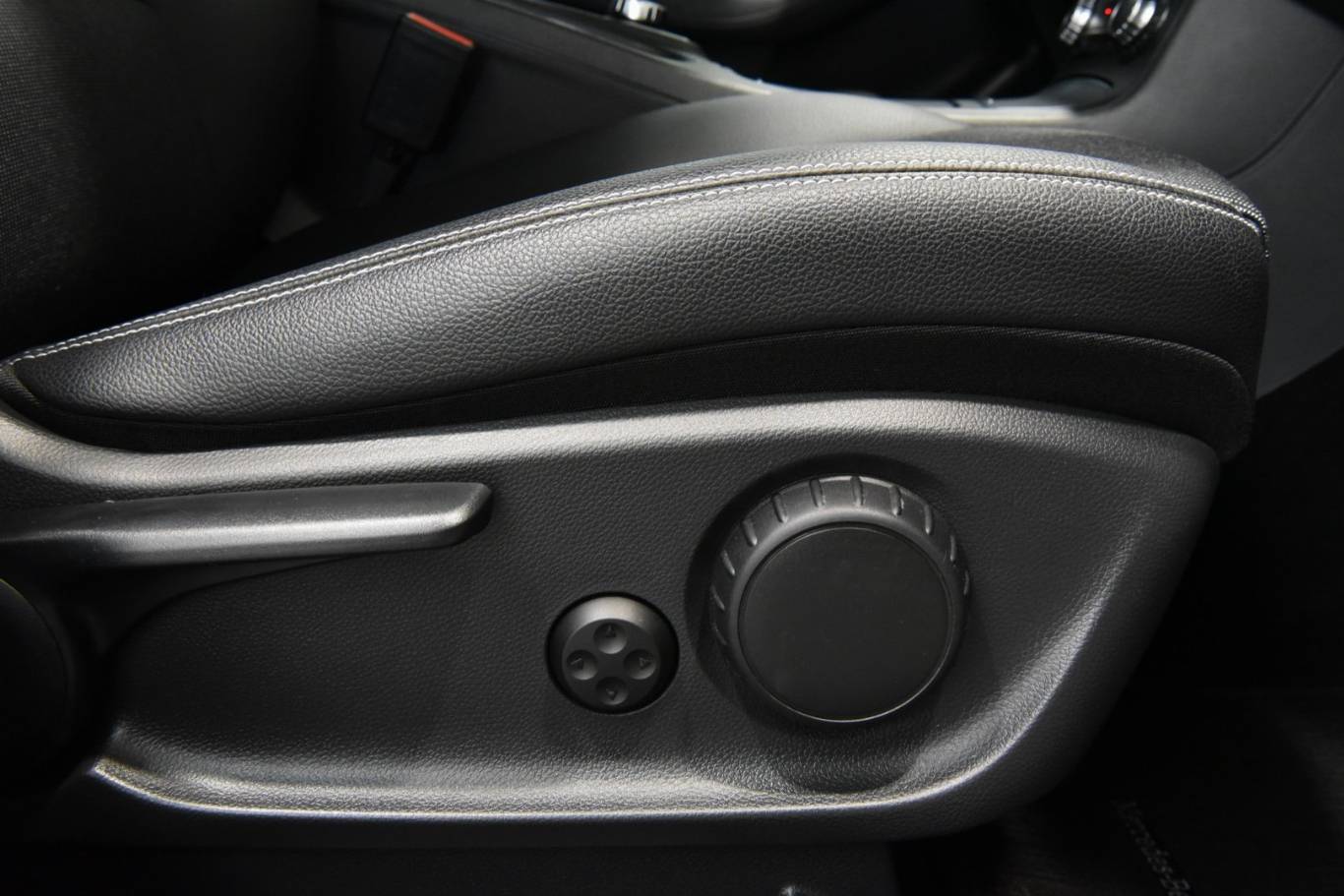 MERCEDES-BENZ B 200 47