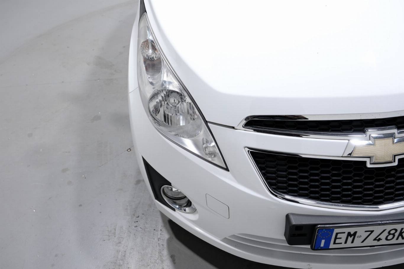 CHEVROLET Spark 16