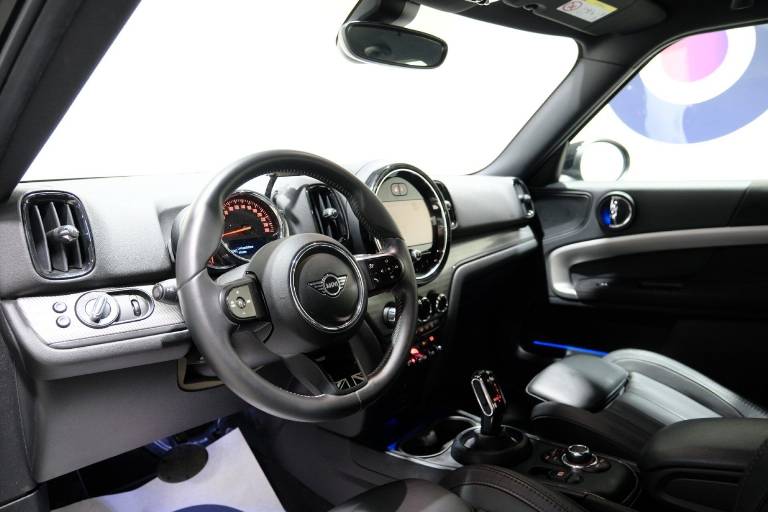 MINI Countryman 5