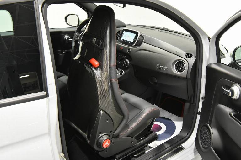 ABARTH 595 44