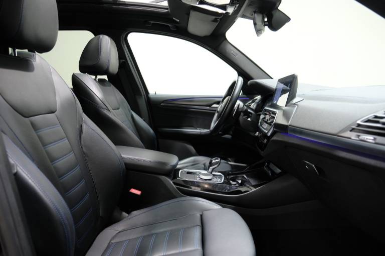 BMW X3 70